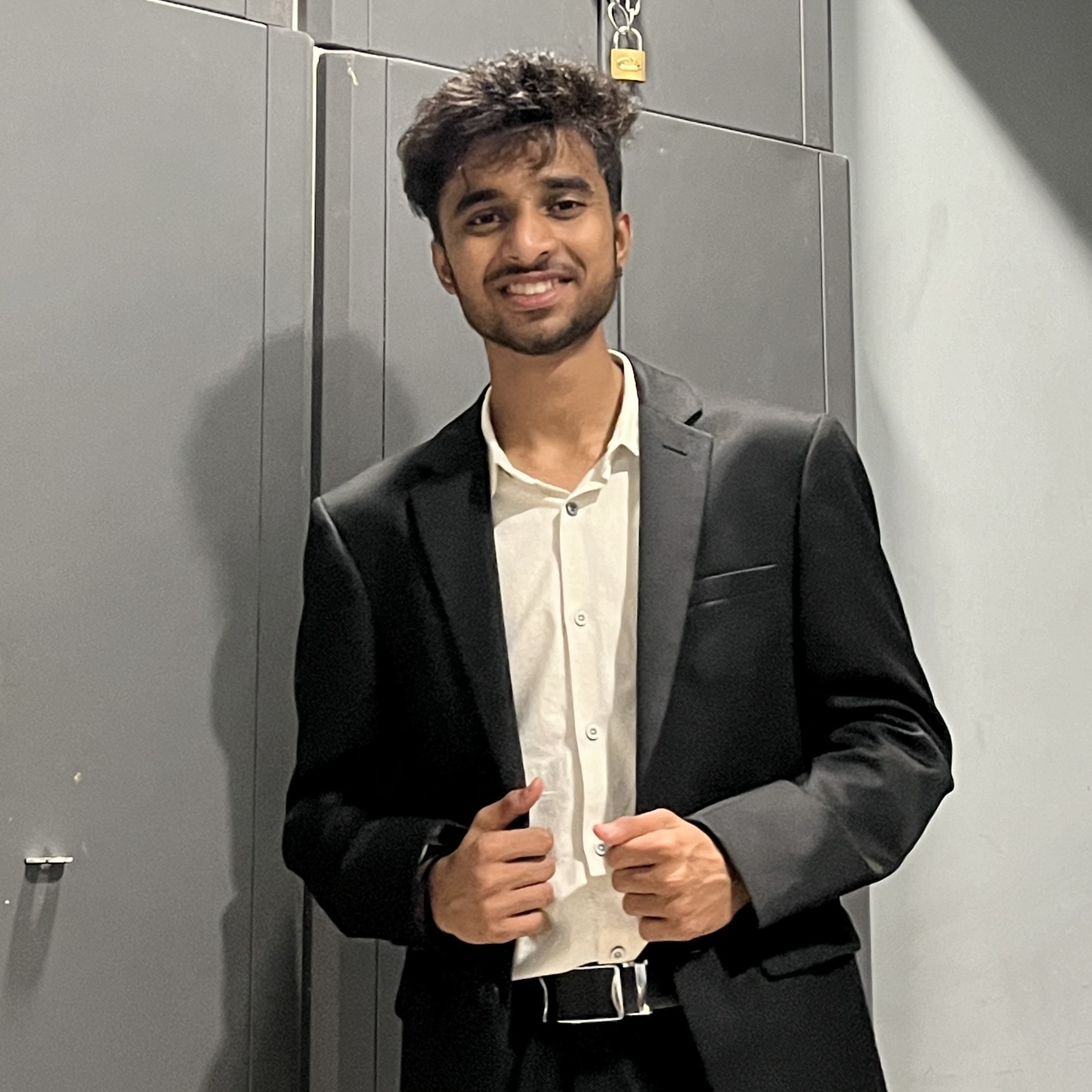 Rtr. Krishnam Kapoor